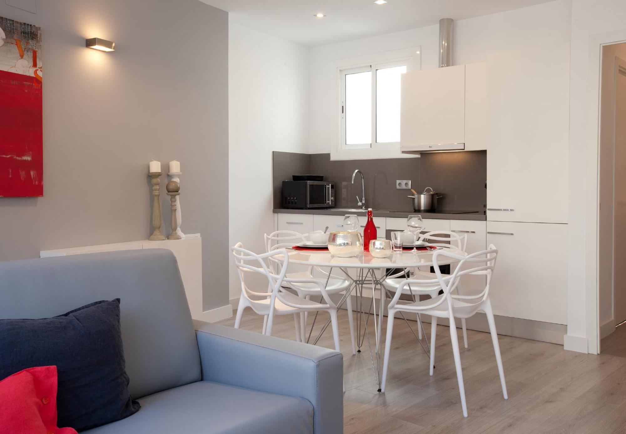 Click&Flat Seneca Suites Barcelona Zimmer foto