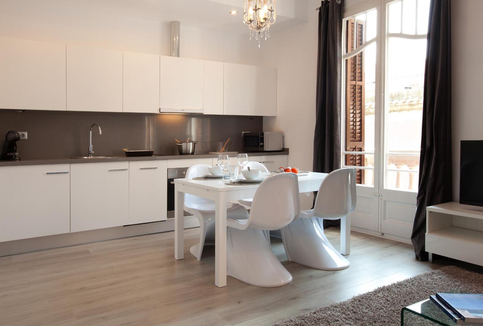 Click&Flat Seneca Suites Barcelona Zimmer foto