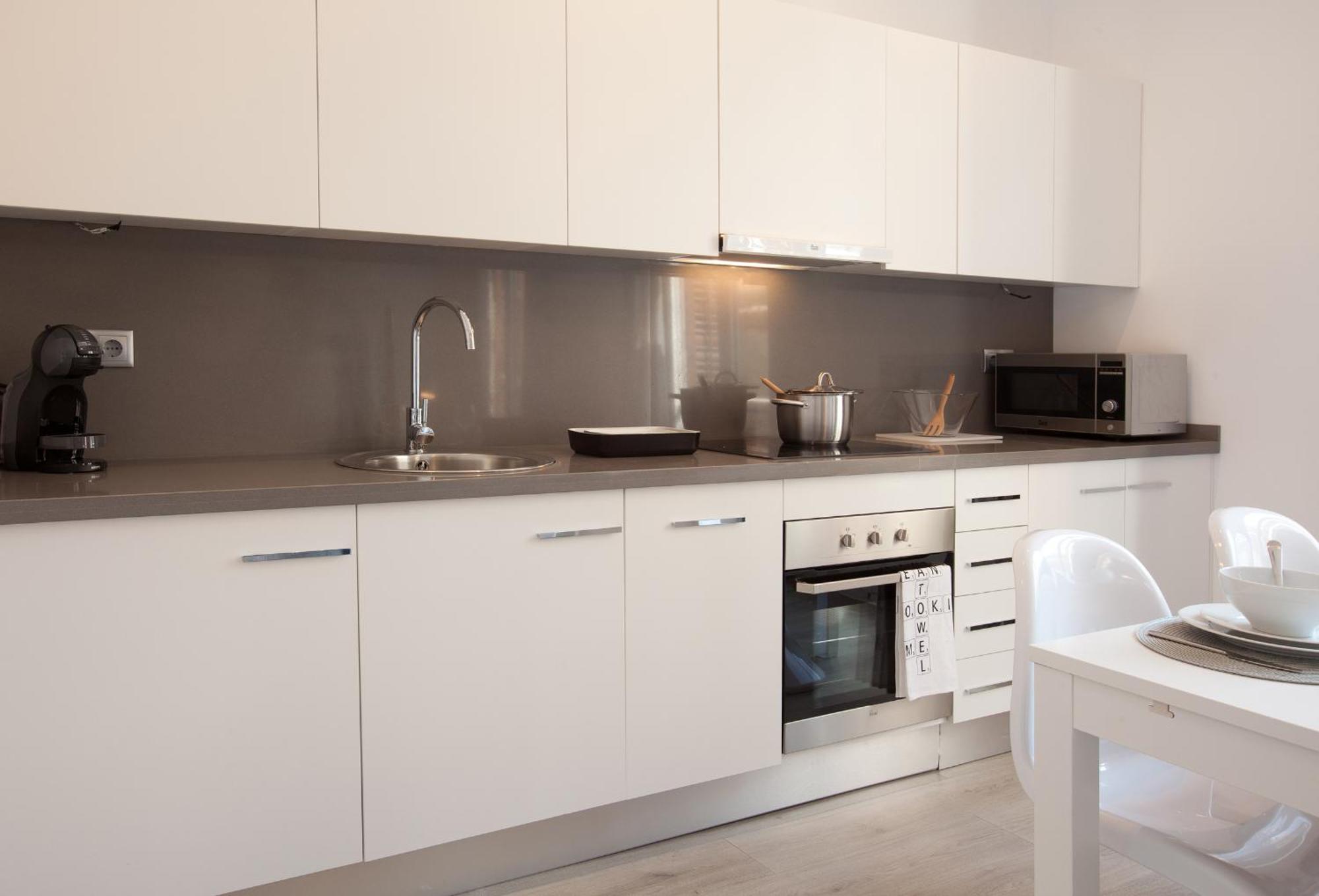 Click&Flat Seneca Suites Barcelona Zimmer foto